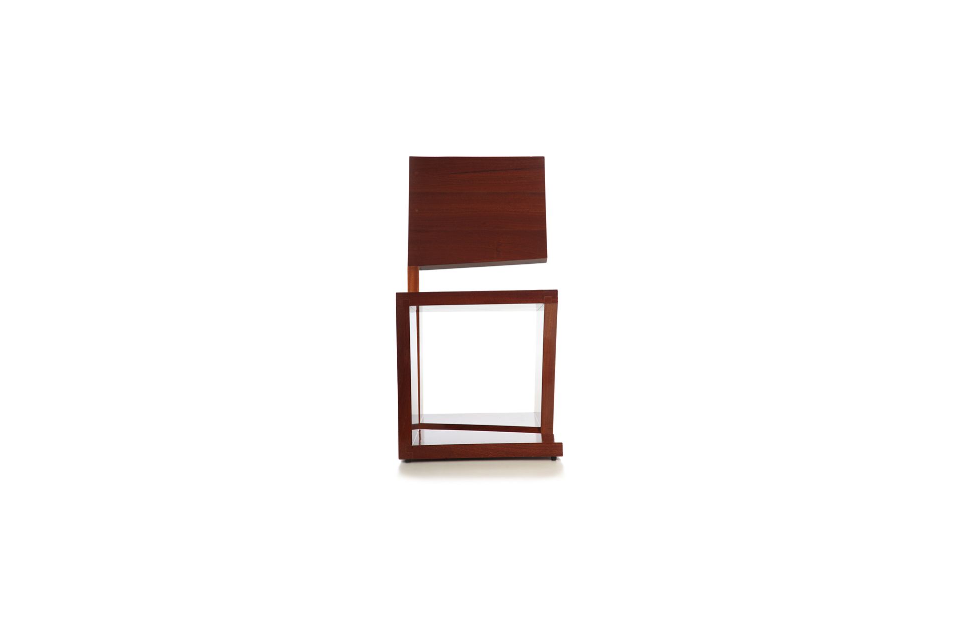 Stature Chair